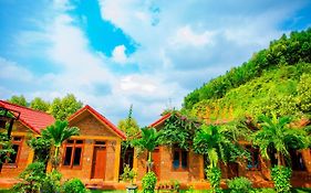 Phong Nha Hillside View Bungalow